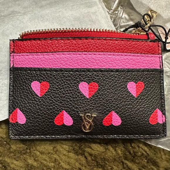 Victoria Secret Card Holder Keychain Wallet NWT Black/Pink/Red w/ Hearts - Picture 1 of 7